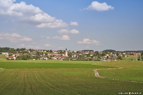 Gemeinde Tarsdorf Bezirk Braunau Dorfansicht (Dirschl Johann) Österreich BR